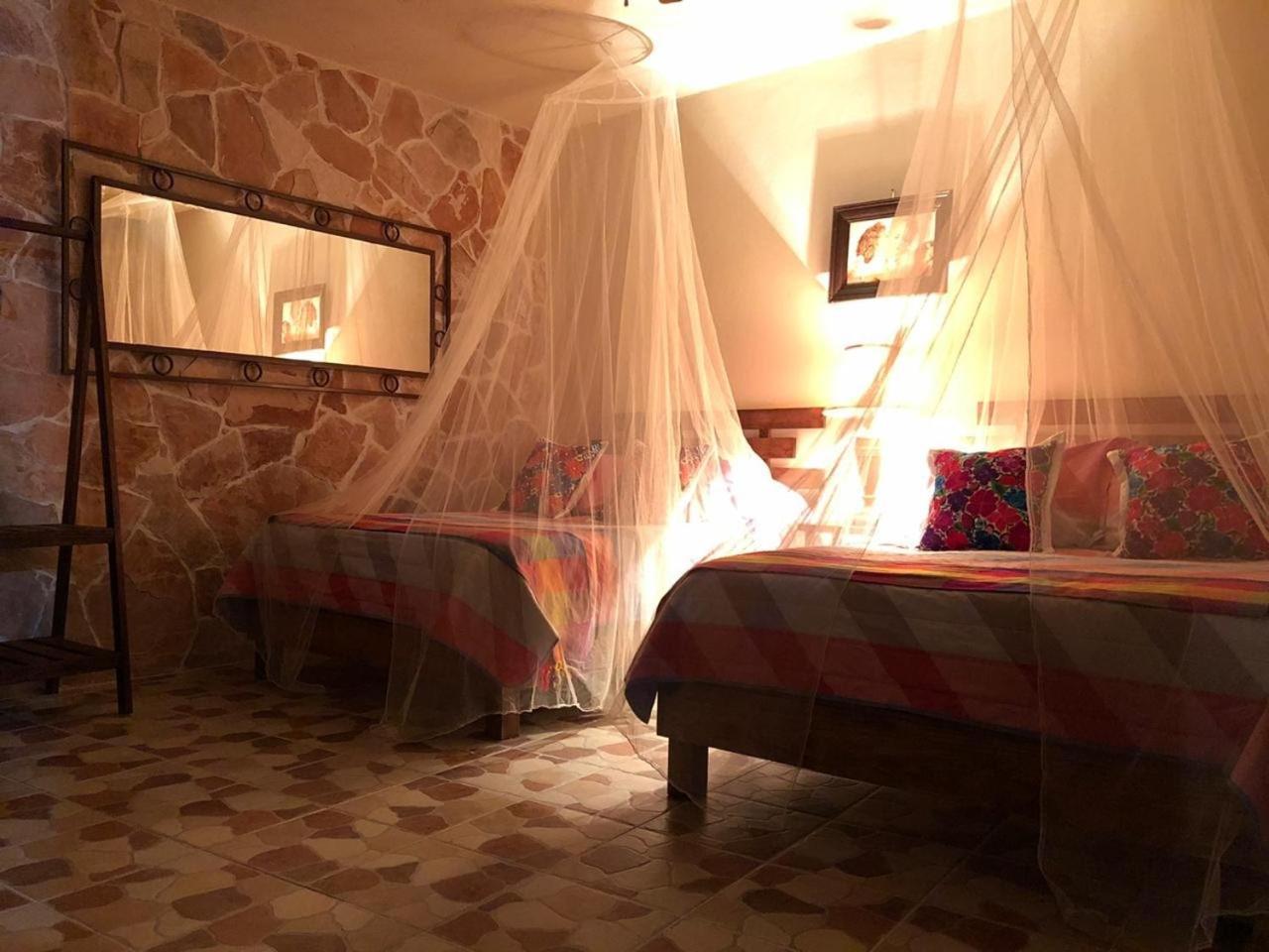 Hotel Posada Rancho Los Laureles El Rosario Xochitiopan Esterno foto