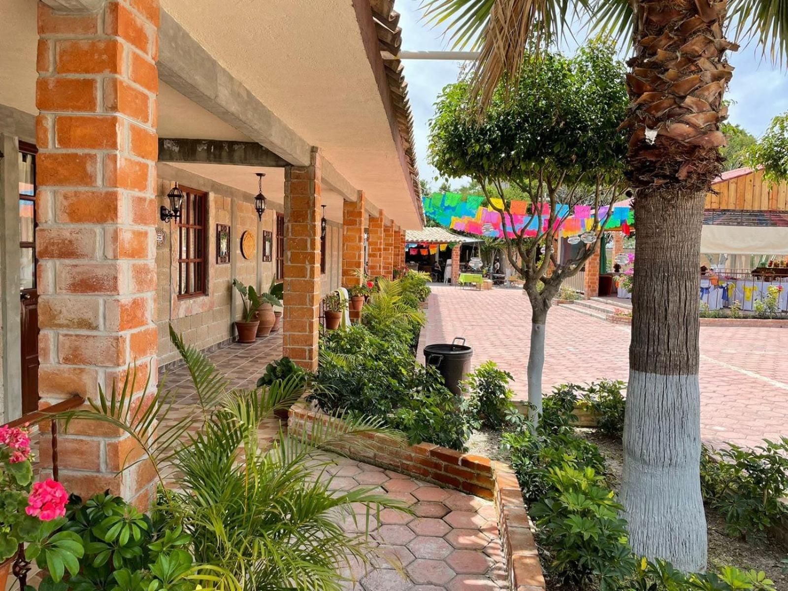 Hotel Posada Rancho Los Laureles El Rosario Xochitiopan Esterno foto